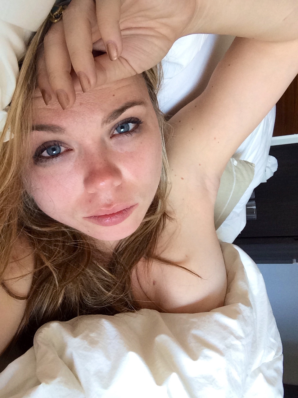 Amanda Fuller Naked