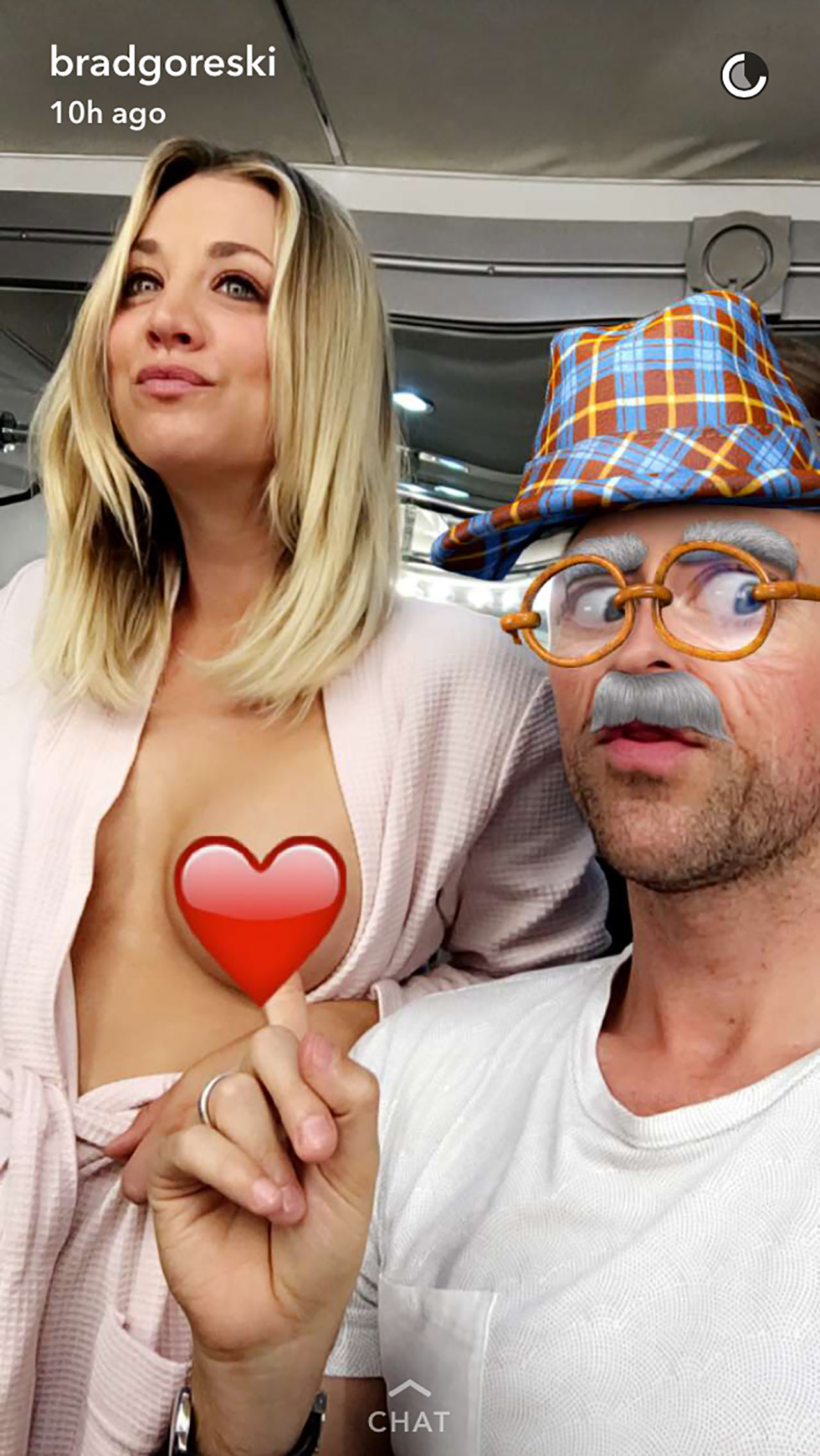 Kaley Cuoco breast exposed
