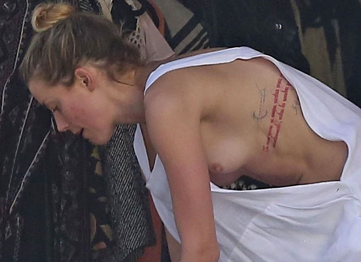 Amber Heard Nip Slip