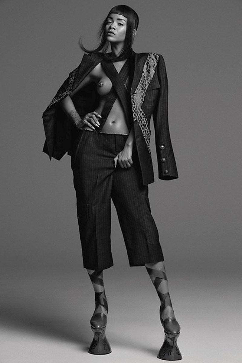 Rihanna Topless