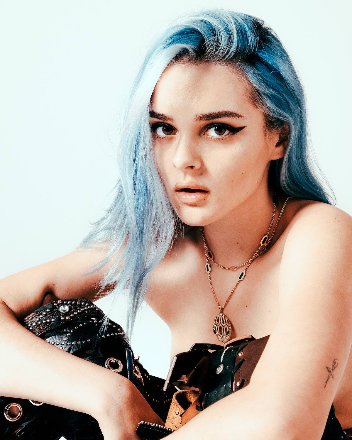 Charlotte Lawrence Topless