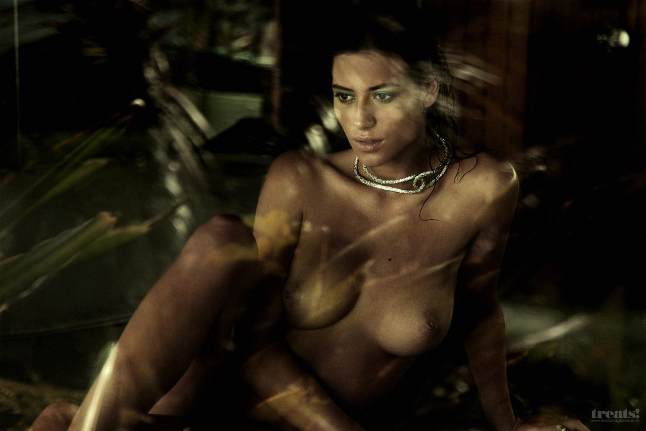 Alejandra Guilmant Naked
