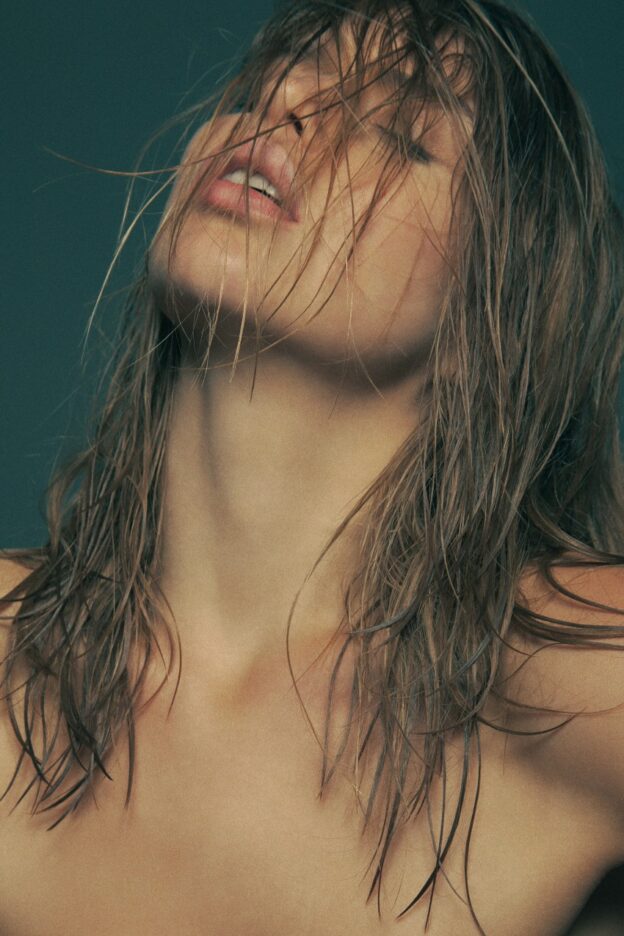 Avril Alexander photo