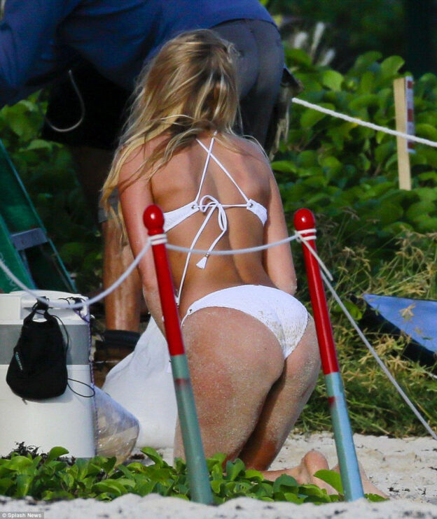 Elsa Hosk photo