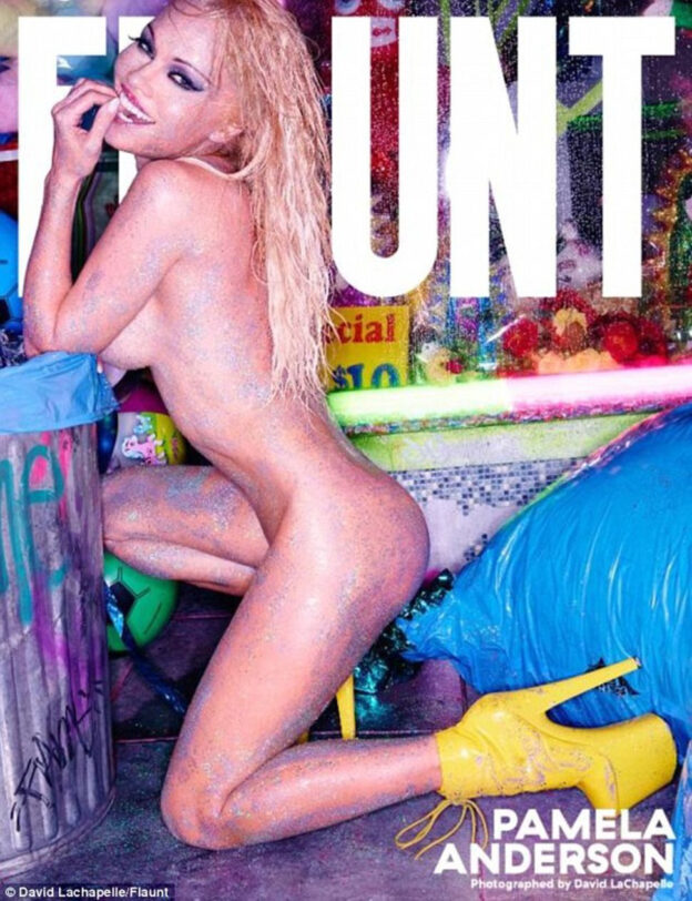 Pamela Anderson photo